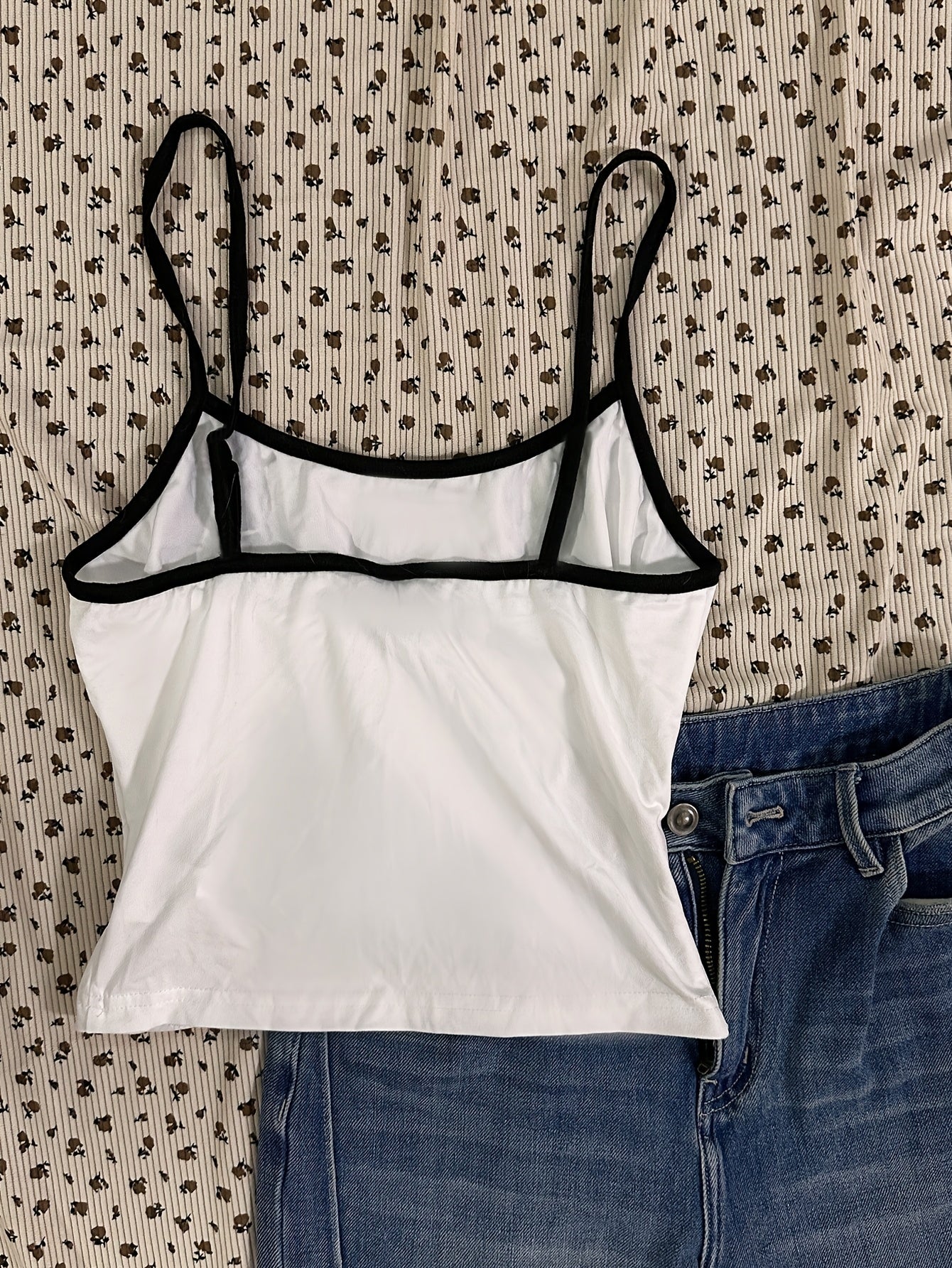 Y2K Retro Car Print Sleeveless Cami Top for Women - "Keep Classic Alive" Design, White with Black Straps, Machine Washable, All-Season Casual Wear