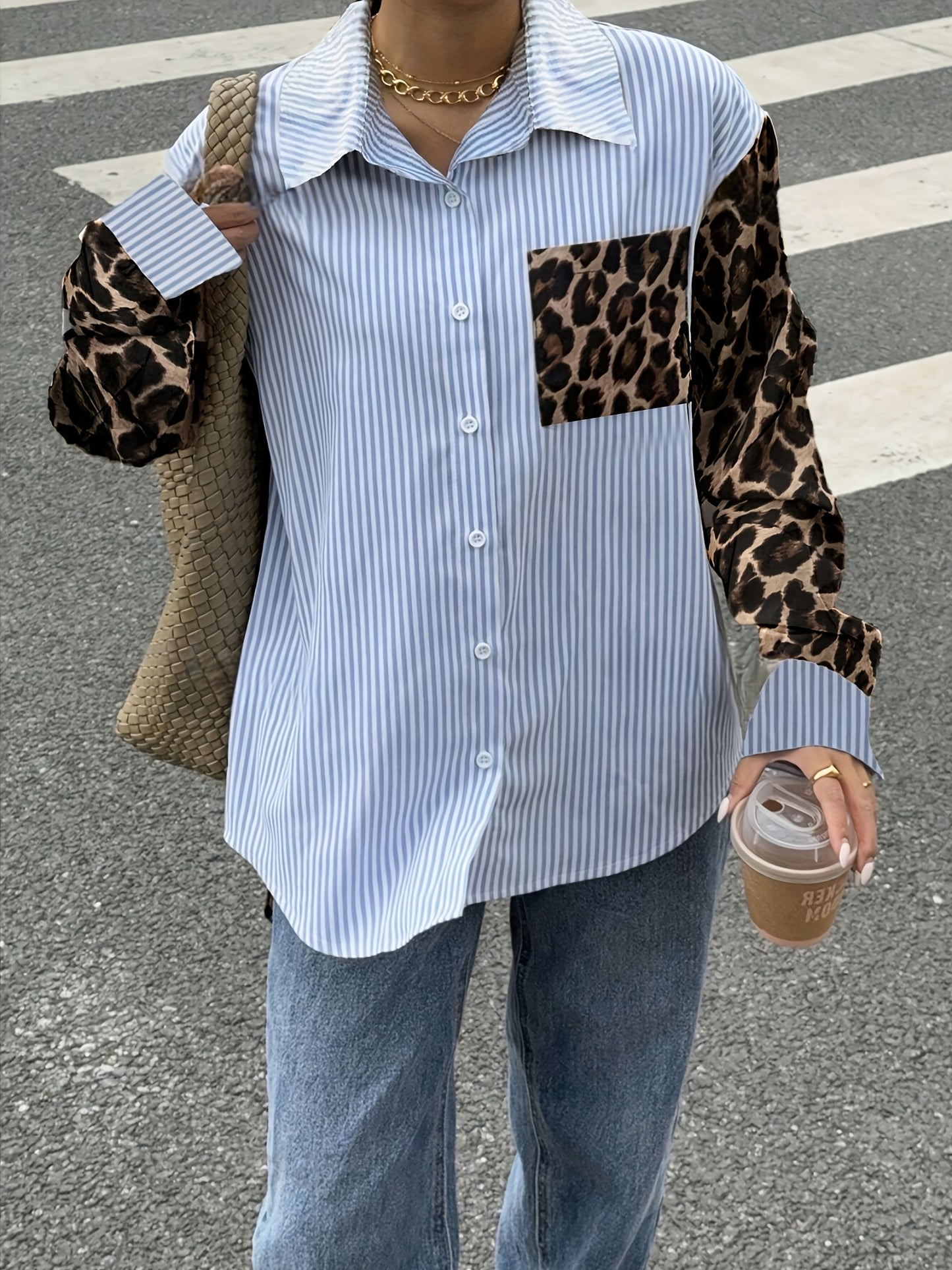Women'S Casual Blouse with Leopard Patchwork And Striped Long Sleeves, Simple Retro Style for Fall.