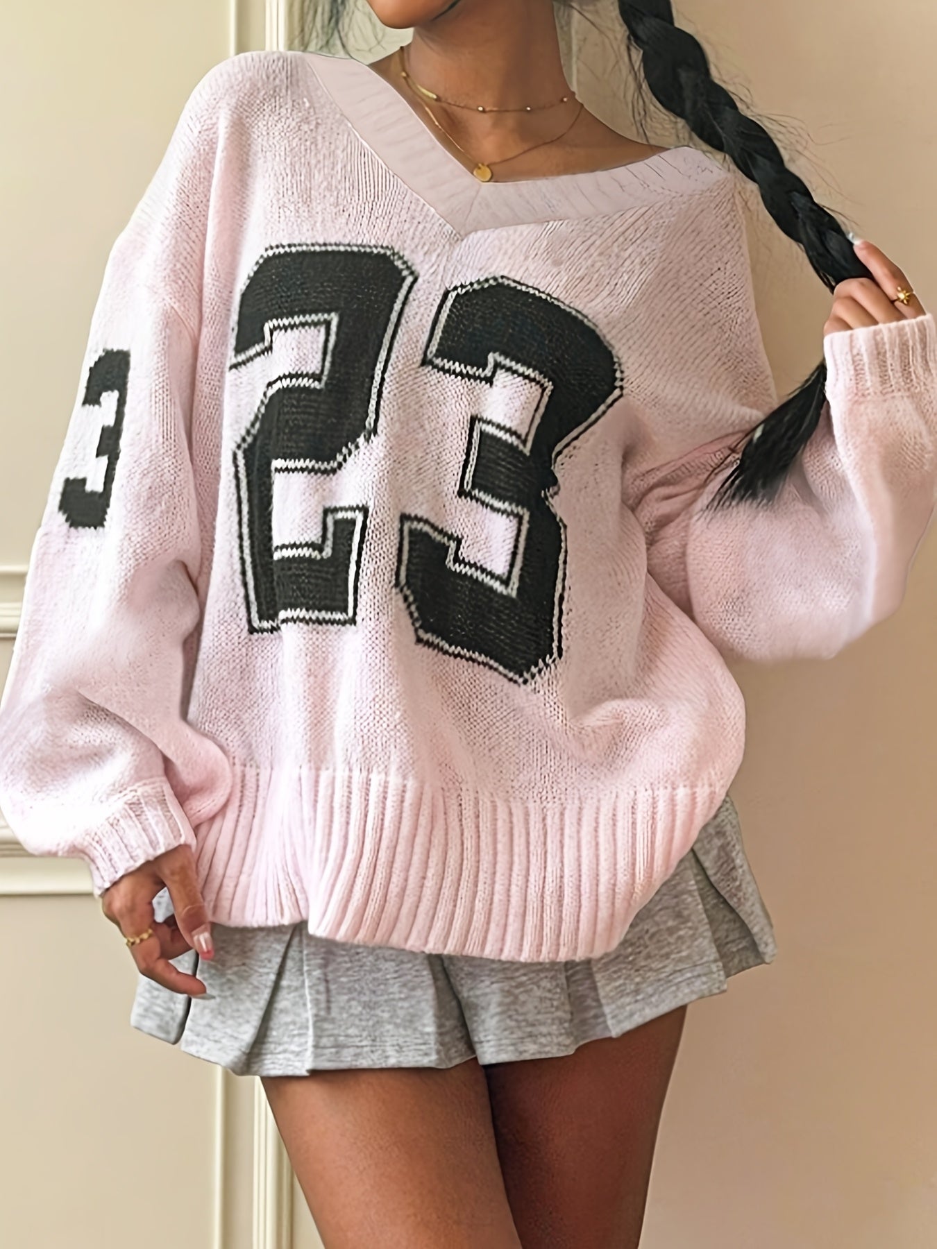 Women's Elegant V-Neck Sweater with Ribbed Detailing & Letter Print - Soft Medium-Stretch Long Sleeve Pullover for Spring/Autumn, Casual to Office Wear, Cute Sweater, Autumn Apparel, Soft Texture