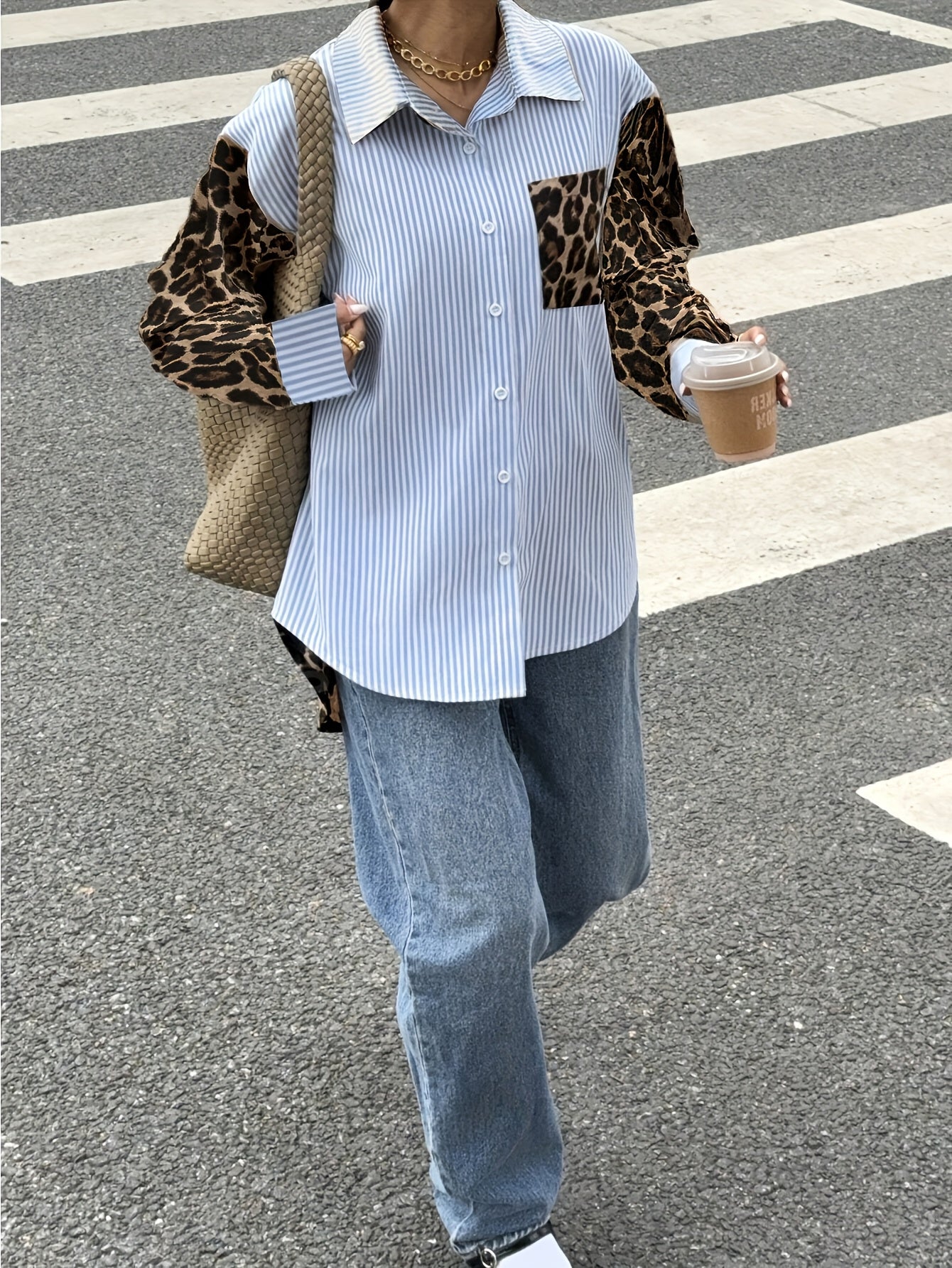 Women'S Casual Blouse with Leopard Patchwork And Striped Long Sleeves, Simple Retro Style for Fall.